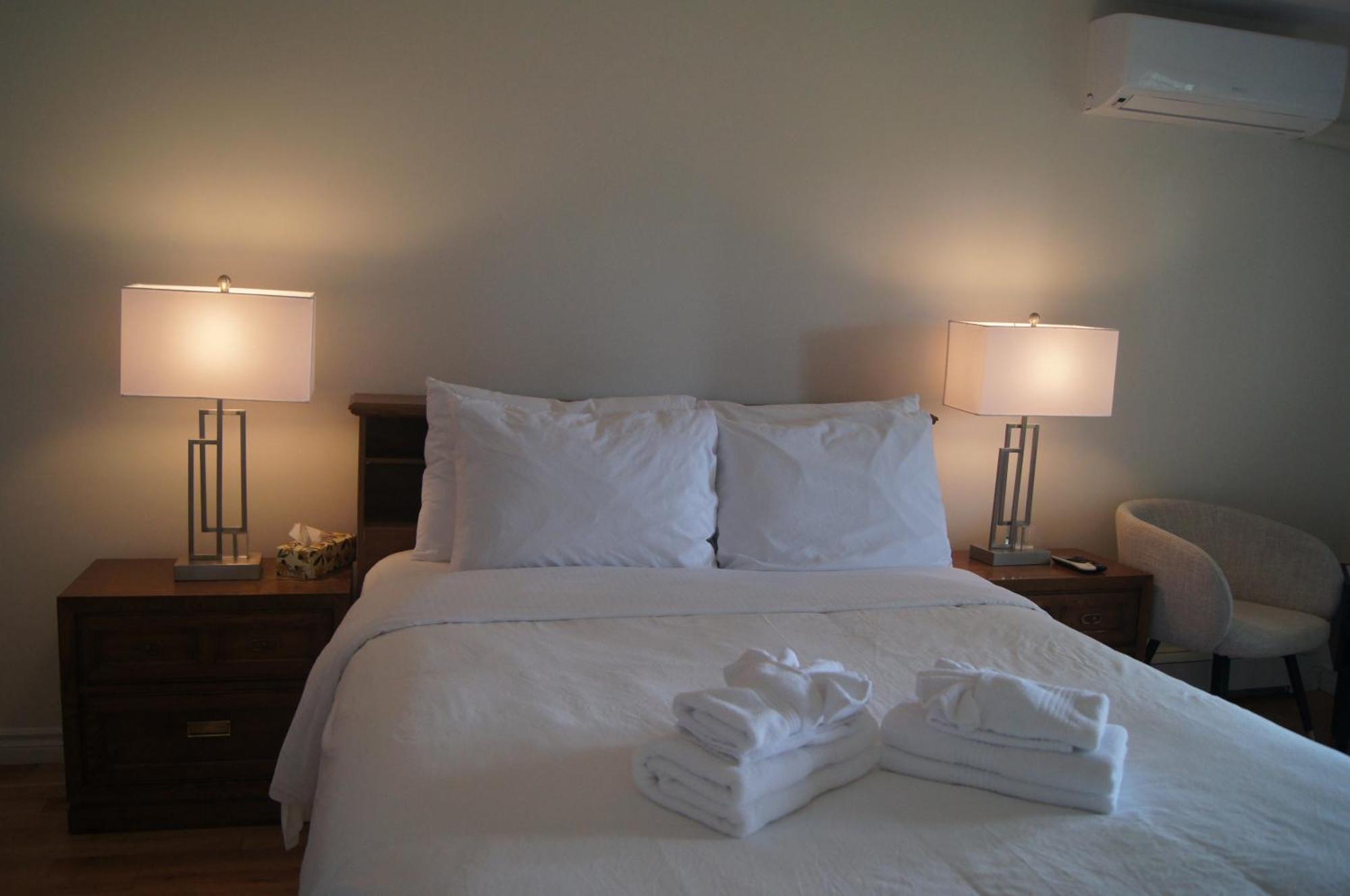Lee'S Ocean Peek B & B Stratford Exterior photo